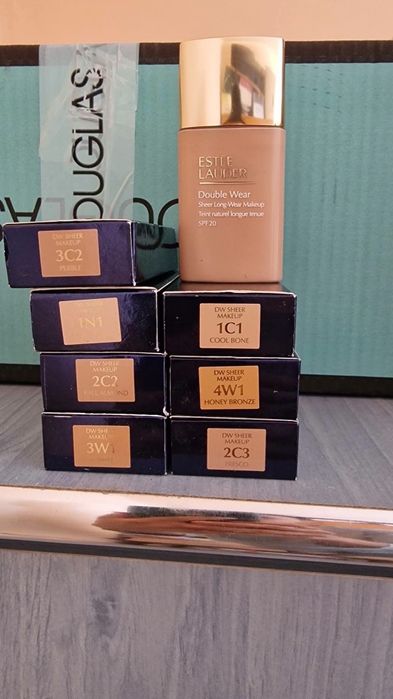 Fond de ten Estée Lauder