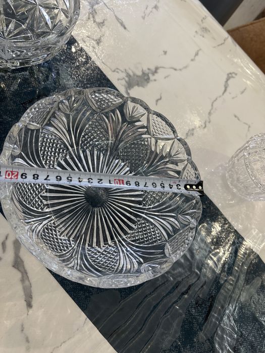 Хрустальная фруктовница