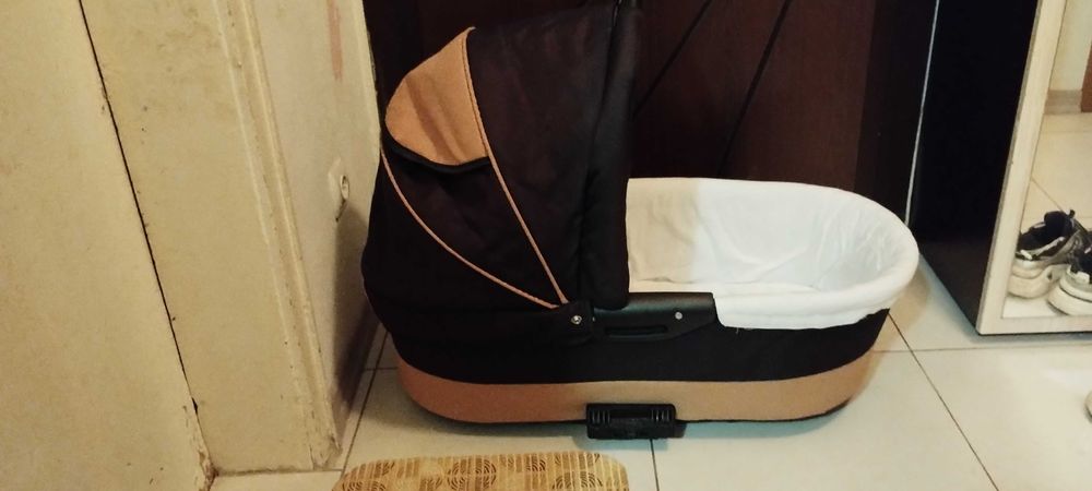 Бебешки и детски колички