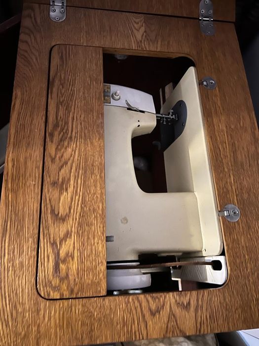 Швейная машинка Чайка132м