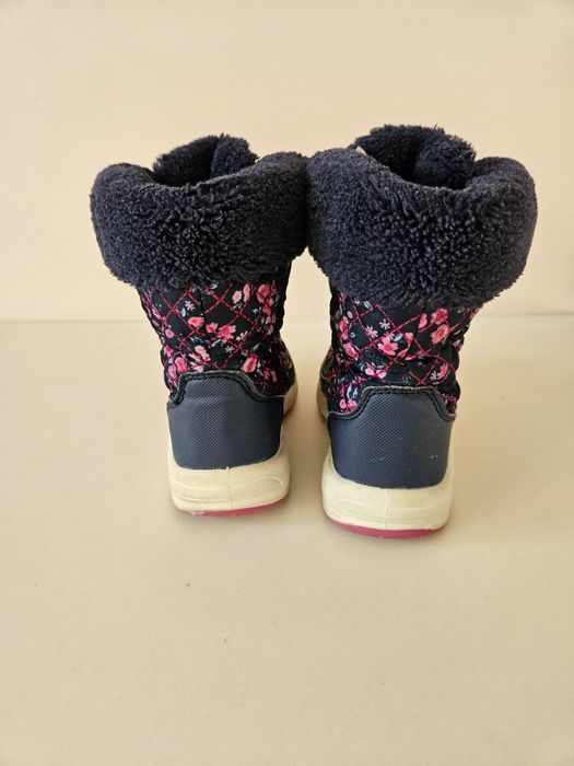 Топли, зимни ботуши,  много здрави.,24 номер, стелка 16,5 см