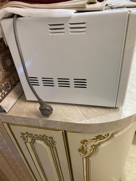 Микроволновая печь