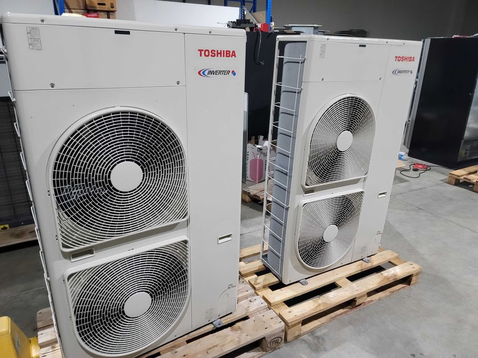 Външно тяло на климатик Toshiba RAV-SM2244AT8-E - 22 KW