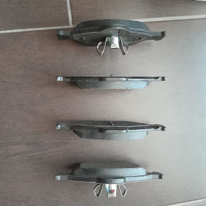 Placute frana fata DELPHI - Ford Fiesta/Ka, Mazda 2