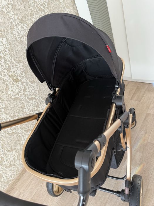 Продается Детская коляска