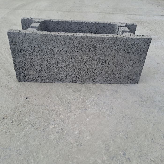 Boltari pentru zidarie din Beton Targu Jiu, Scoarta, Copacioasa.