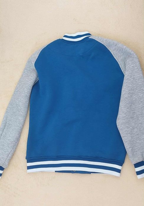 Униформа на ПГКПИ- град Бургас