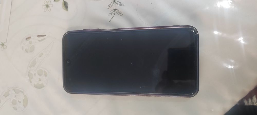 самсунг а 16   128  каробка дакумент бор сотилади