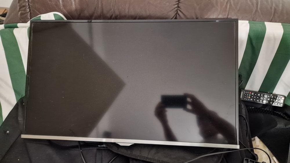 Vând televizor Samsung diagonală 80