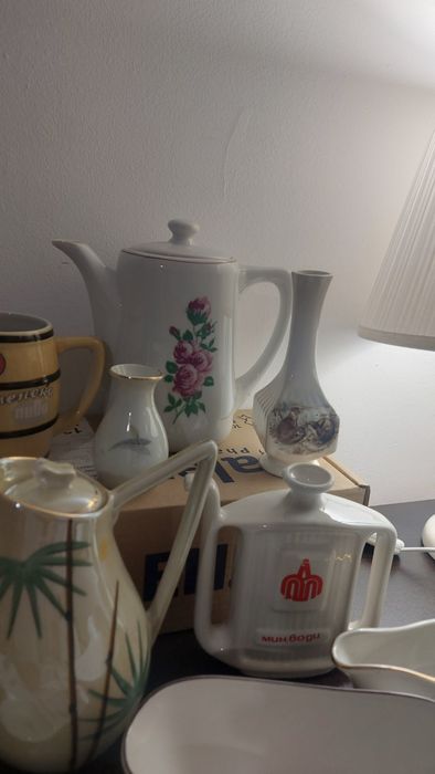 Колекция български порцелан