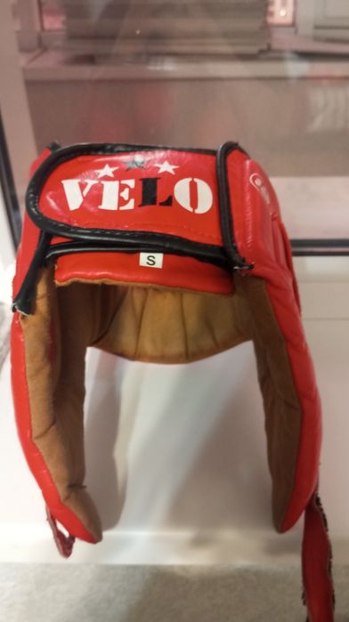Боксерскии шлем перчатка velo