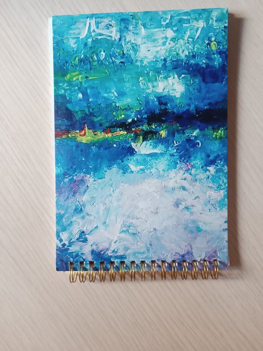 Блокнот с чистыми белыми листами (для заметок и рисунков)