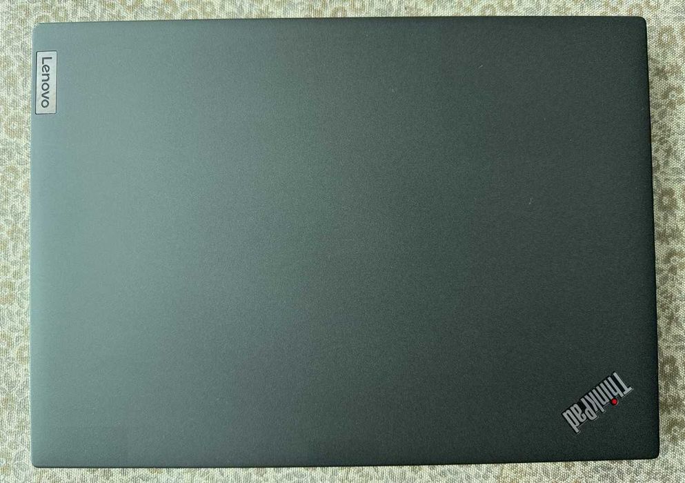 Ноутбук Lenovo ThinkPad T14s Gen 3