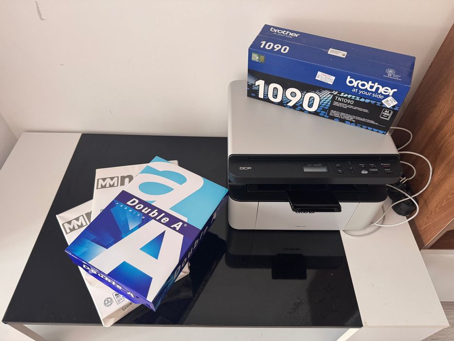 Brother DCP-1623WE Wi-Fi лазерен принтер + 3 тонера + 3 пакета А4 хартия