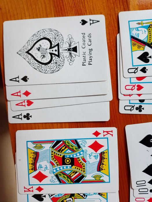 Карти за игра "2€" нови!+Доставка!