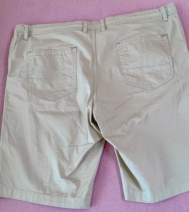 Pantaloni scurti barbati