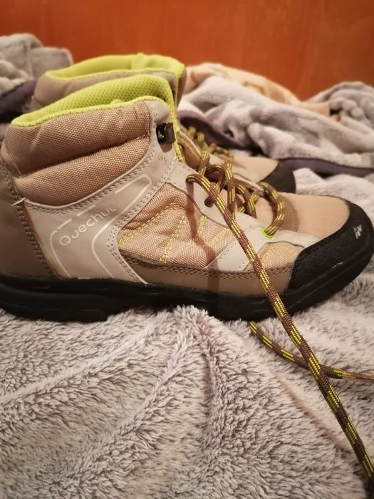 Децки обувки за момче