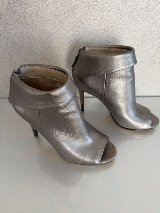 Боти с ток Guess