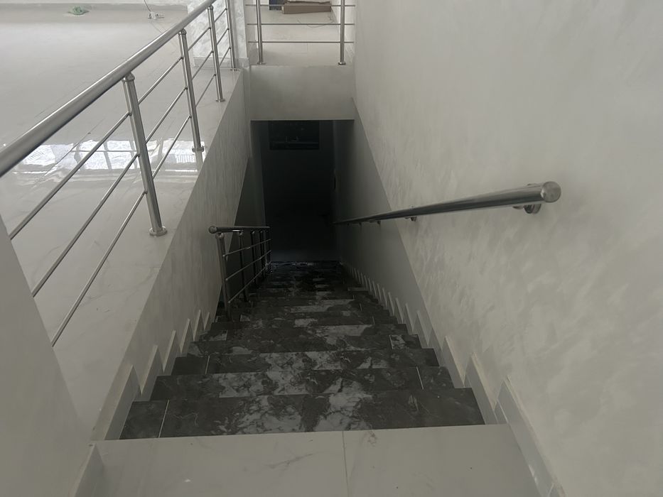 Здаю в аренду на долгое время новое капитальный ремонт с теплым полом.