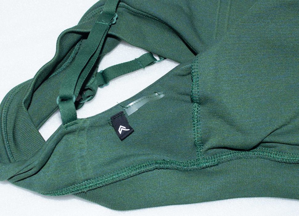 Oner Active Effortless Micro Bralette дамски спортен сутиен с подплънки S