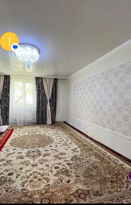 Продам дом частный, отдельный в районе универмага