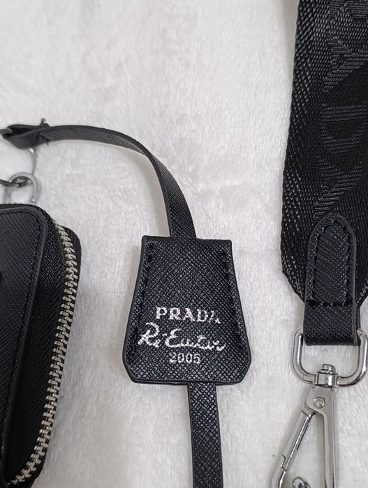 Продам сумочку прада