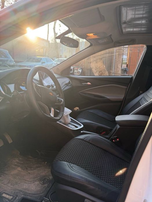 Onix 2025 yili primer