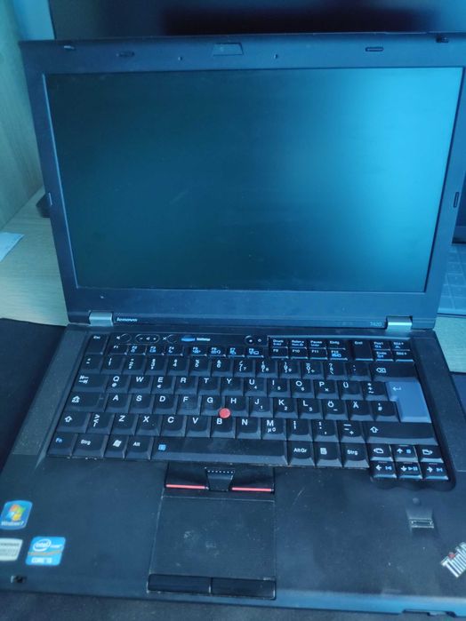 Laptop Lenovo T420 placa baza defecta