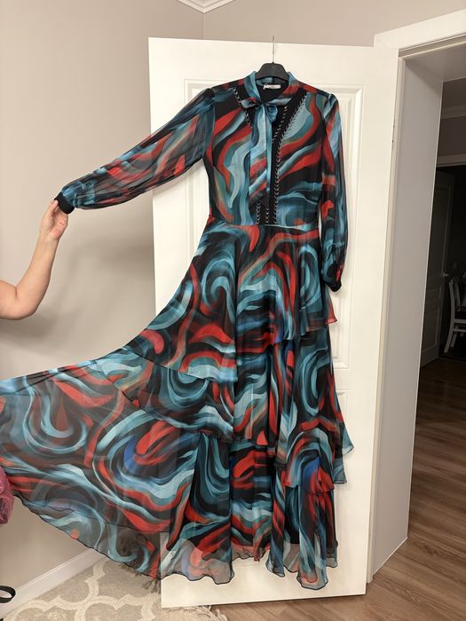 Продам платье. Пр-во Турция.