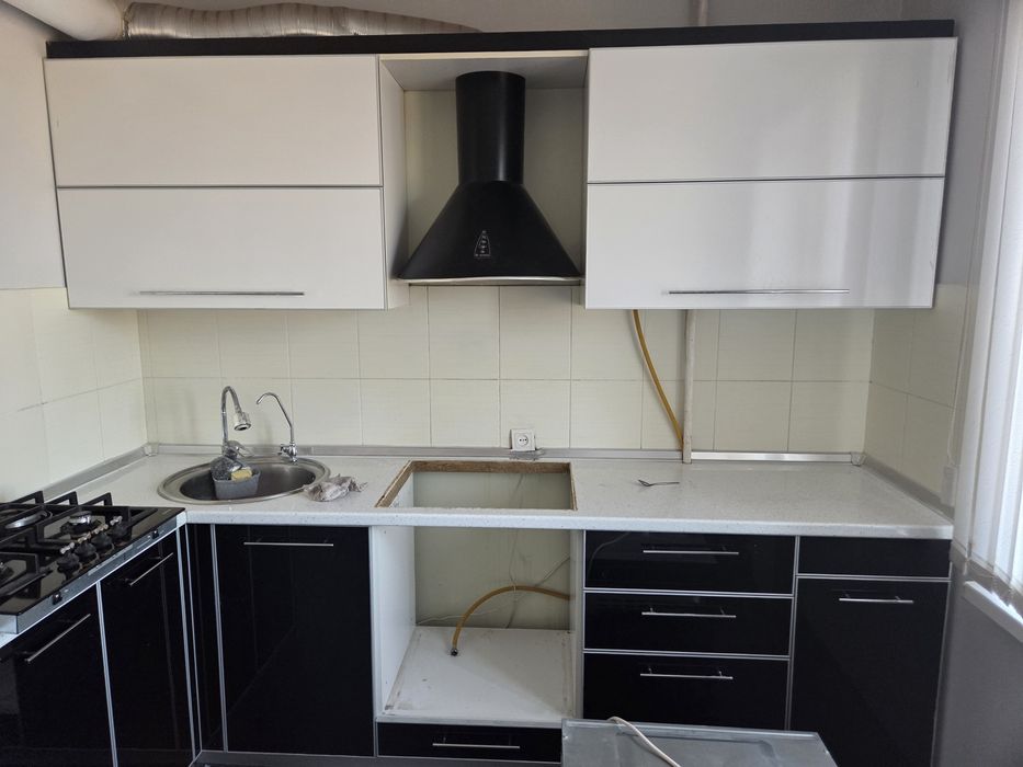 Продам квартиру в микрорайоне Строитель