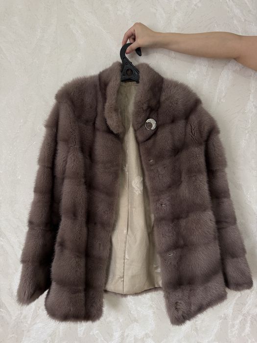 Продам норковую шубу