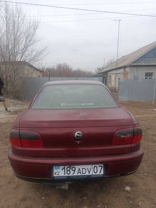 Продам машину Опель