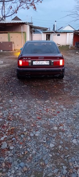 Продам Ауди 100 С4