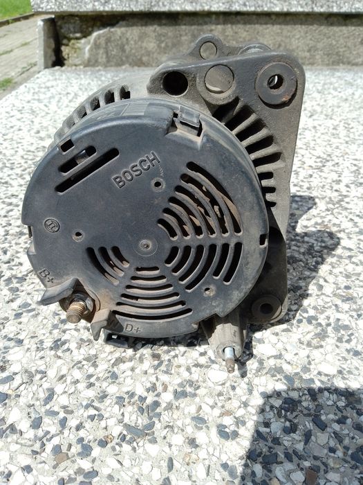 Генератор за Голф3