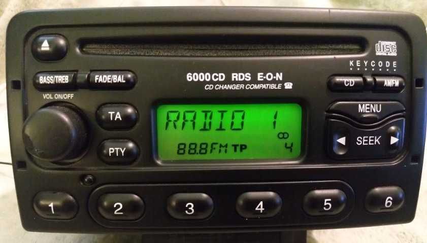 Ford 6000CD Оригинално радио/CD (Focus, Transit)