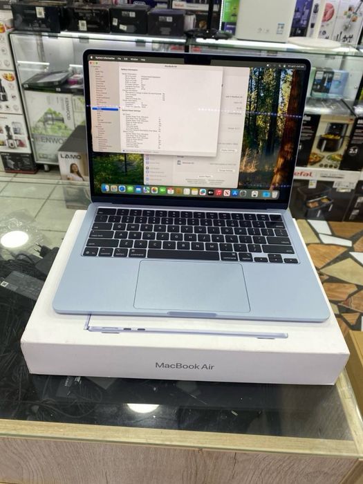 Macbook Air M4..