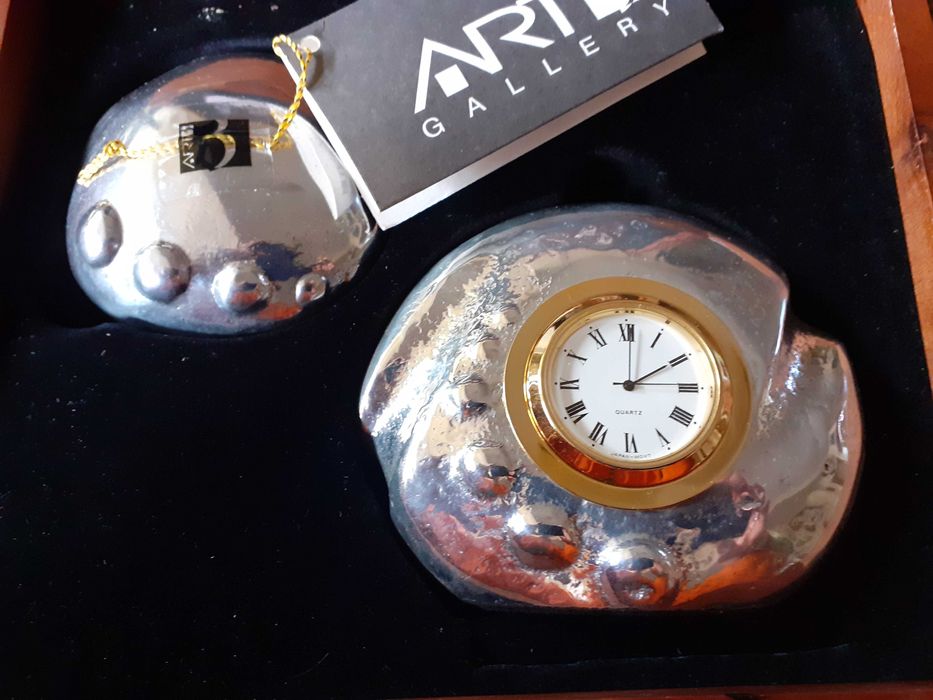 часовник и преспапие АRT GALLERY арт за бюро ръчна изработка