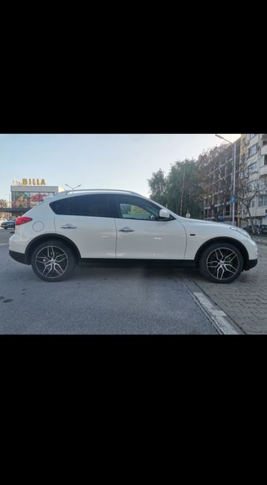 INFINITI EX37/QX50 AWD/360camera/Каско/Дистроник