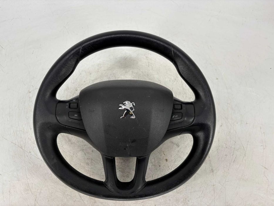 Volan cu comenzi Peugeot 208 an 2016