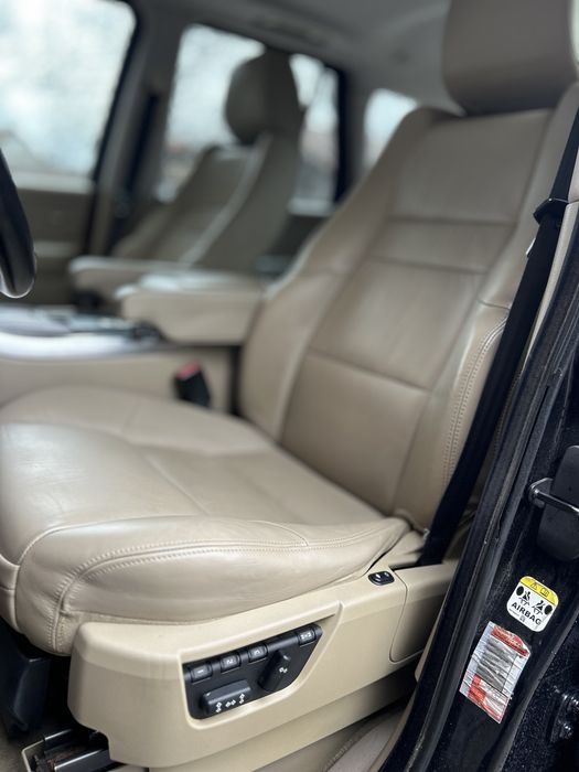 Land Rover // Range Rover // AUTOUTILITARA