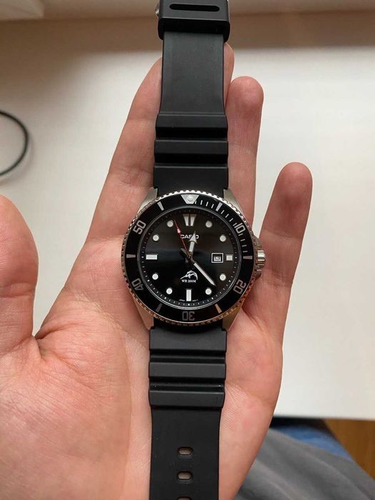 Кварцевые часы CASIO MDV-106-1A