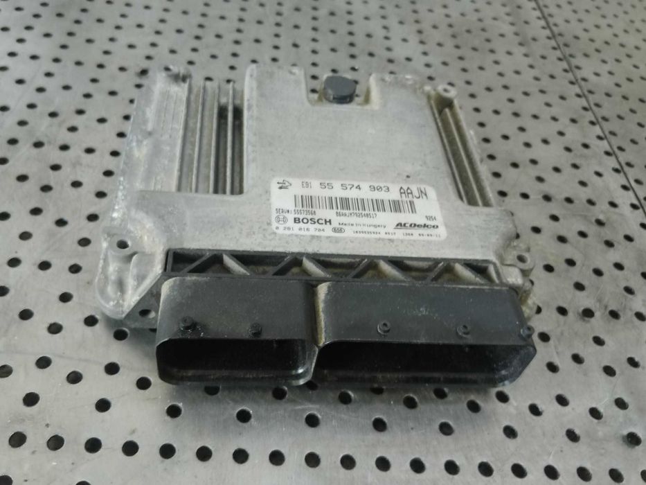 ecu calculator motor 2.0 cdti  a20dth opel insignia a 55574903  0281016704  55573560