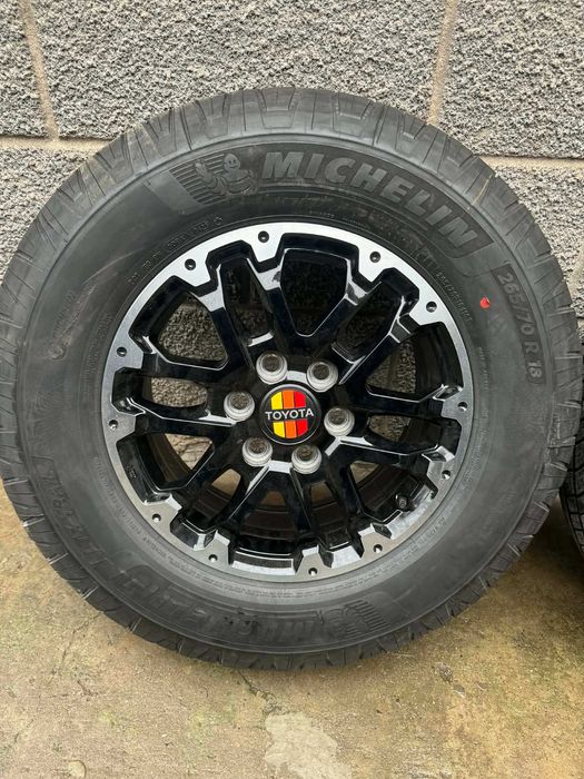 Джанти за Тойота Ланд Крузер 18 цола с чисто нови гуми