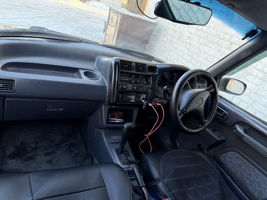 Продам rav4 1994года