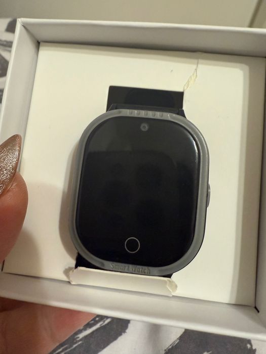 MyKi 4 детски смарт часовник