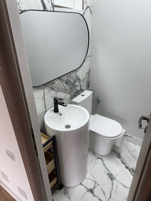 Proprietar vând apartament 3 camere