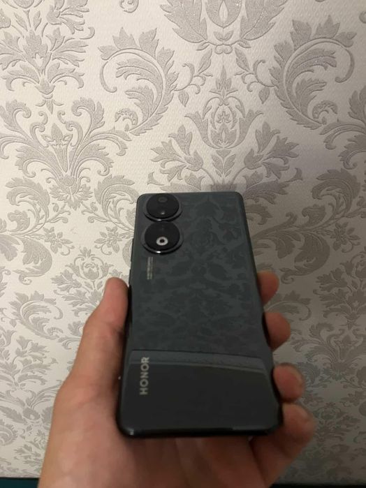 Honor 90 8/256Gb