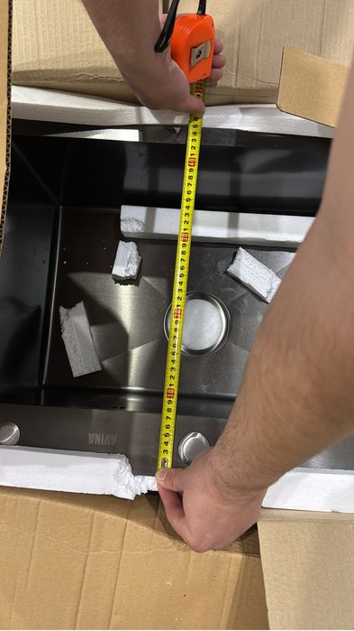 Продам мойку новую