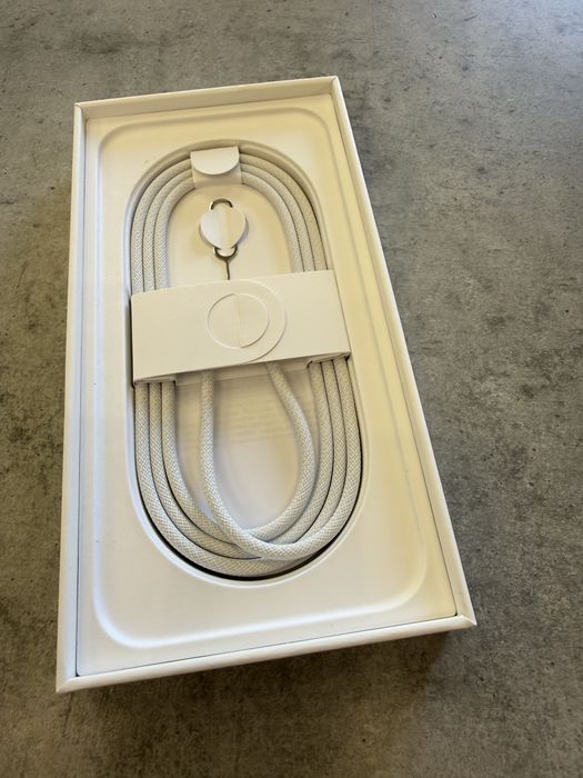 Iphone 17e 256 0 цикъла Нов Гаранция Б-114651