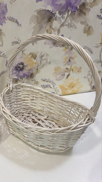 Корзины новые разные